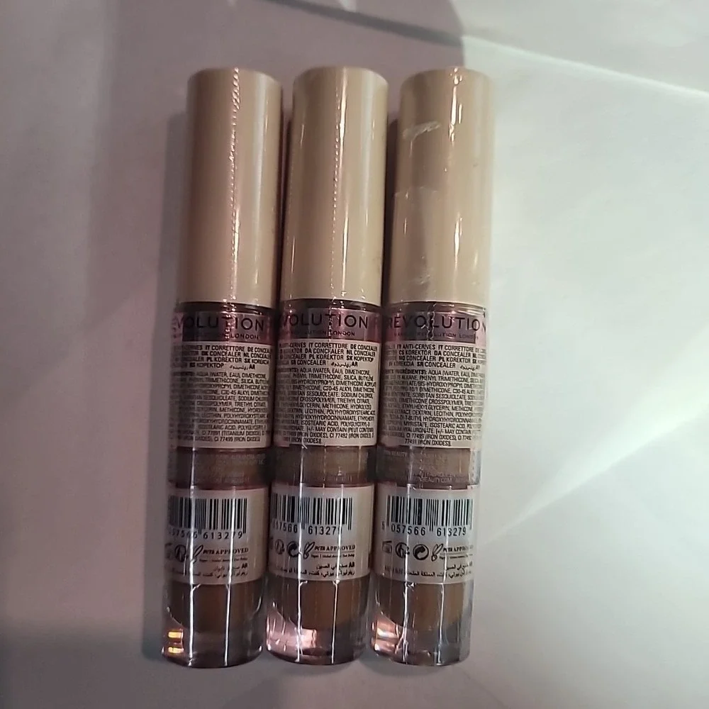 Lot of 3‎ | Revolution IRL Filter Finish Soft Matte Concealer (0.21oz/6g) C13.5